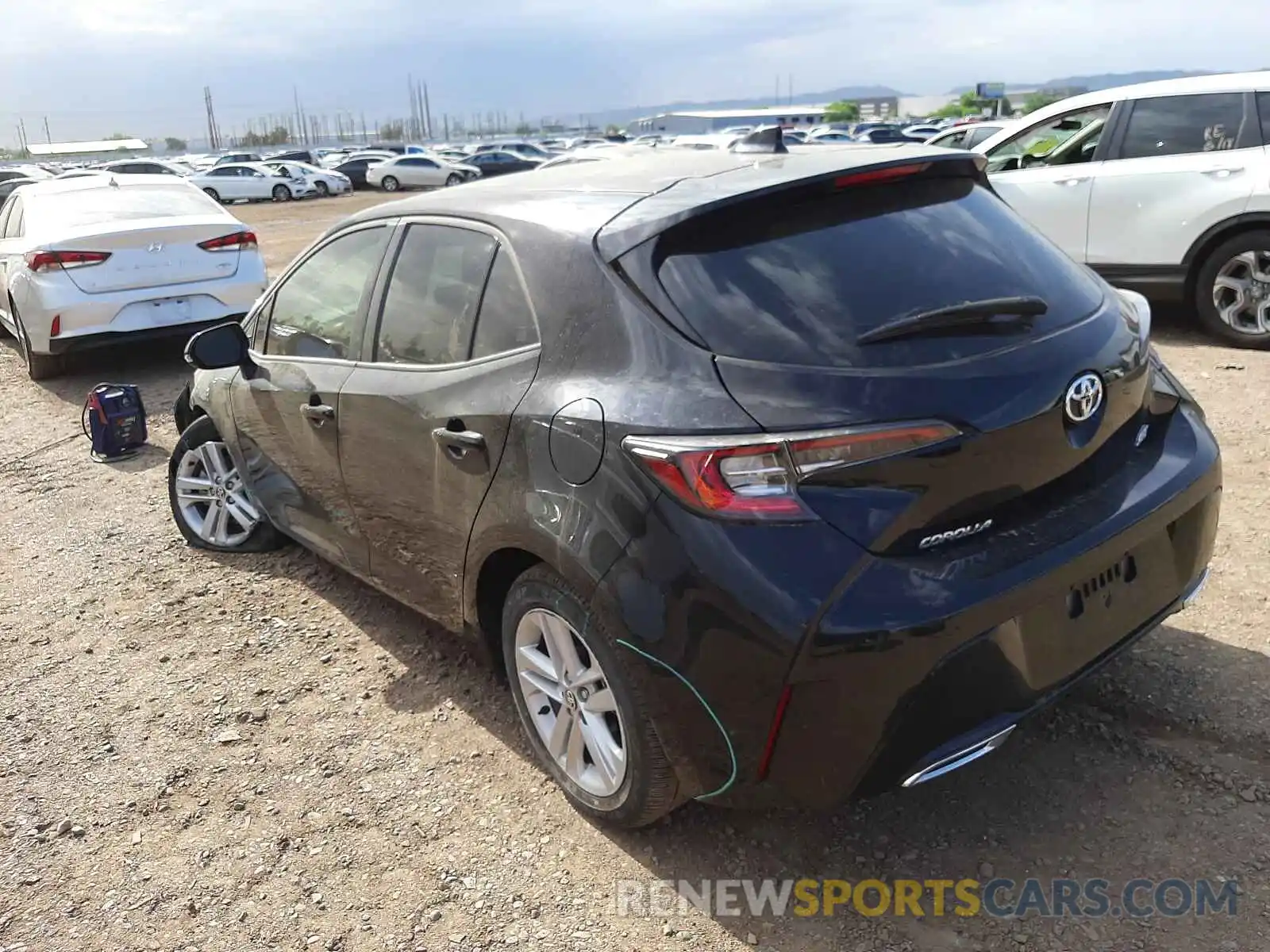 3 Photograph of a damaged car JTND4RBE4L3103262 TOYOTA COROLLA 2020