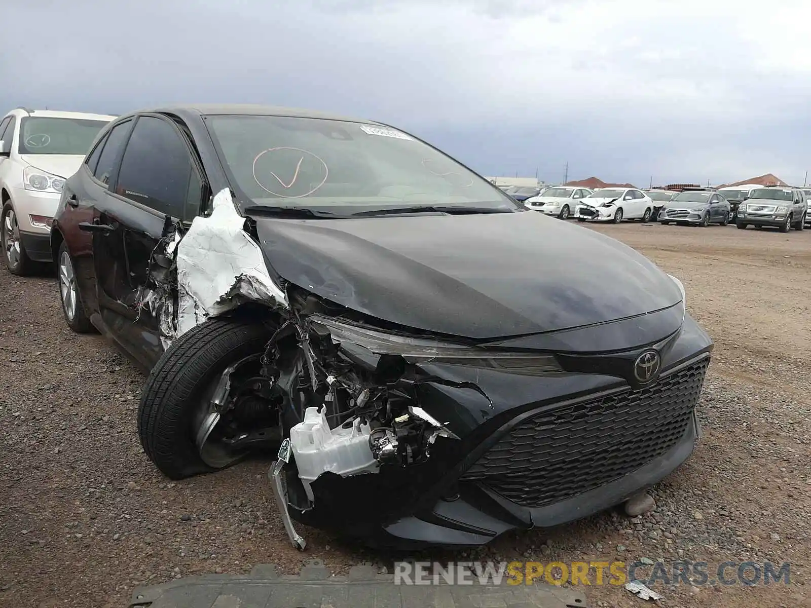 1 Photograph of a damaged car JTND4RBE5L3089842 TOYOTA COROLLA 2020