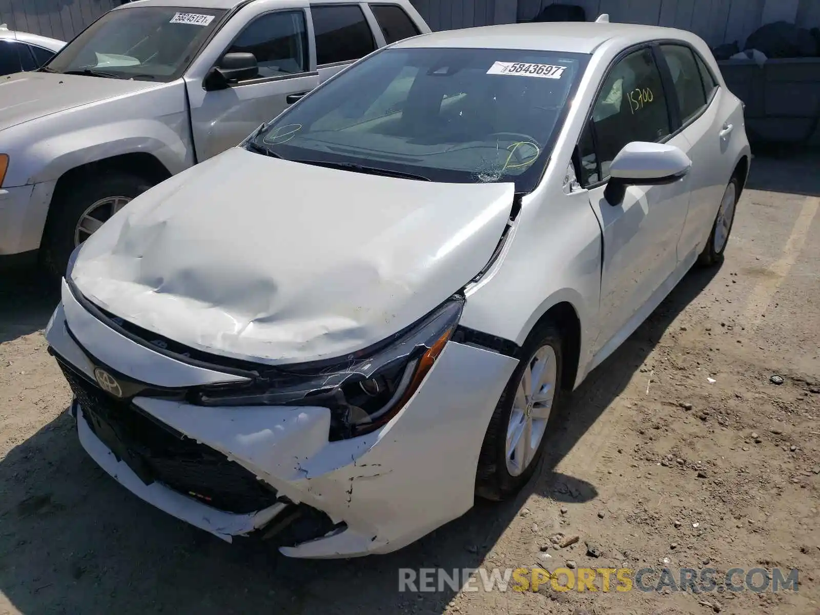 2 Photograph of a damaged car JTND4RBE5L3092109 TOYOTA COROLLA 2020