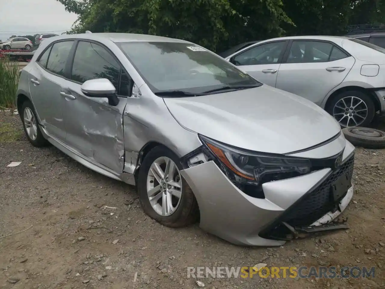 1 Photograph of a damaged car JTND4RBE5L3098962 TOYOTA COROLLA 2020