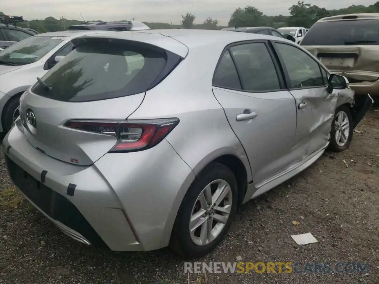 4 Photograph of a damaged car JTND4RBE5L3098962 TOYOTA COROLLA 2020