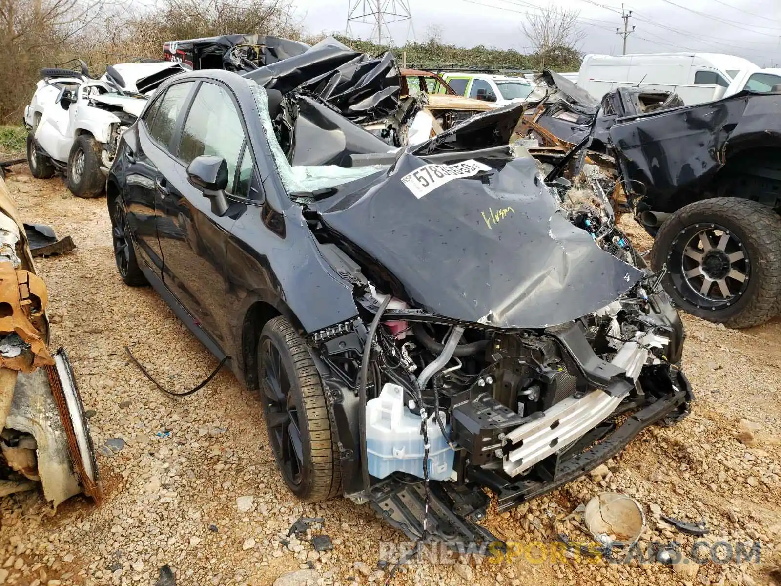 1 Photograph of a damaged car JTND4RBE6L3075111 TOYOTA COROLLA 2020