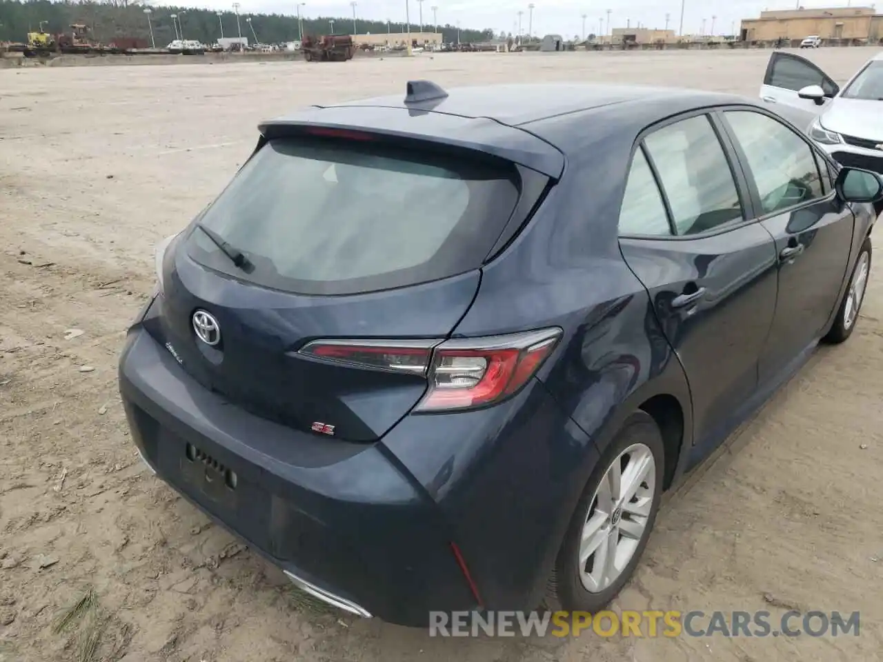 4 Photograph of a damaged car JTND4RBE6L3075982 TOYOTA COROLLA 2020