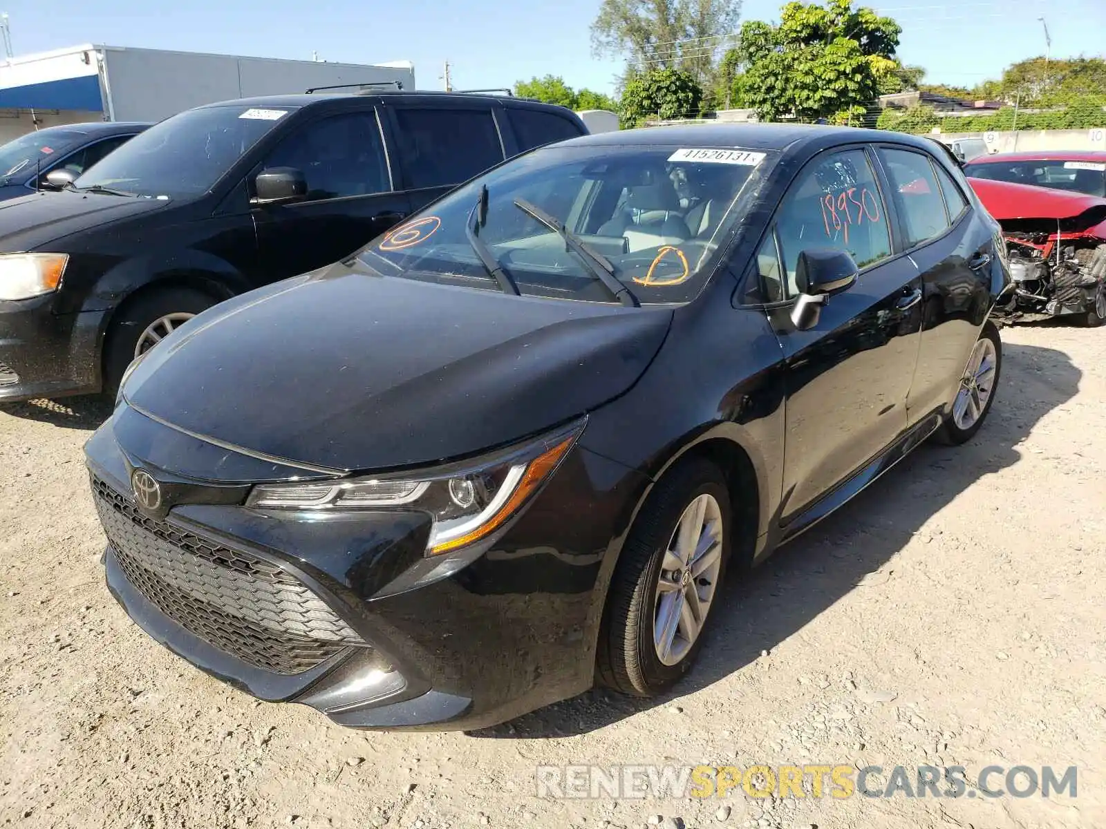 2 Photograph of a damaged car JTND4RBE6L3082480 TOYOTA COROLLA 2020