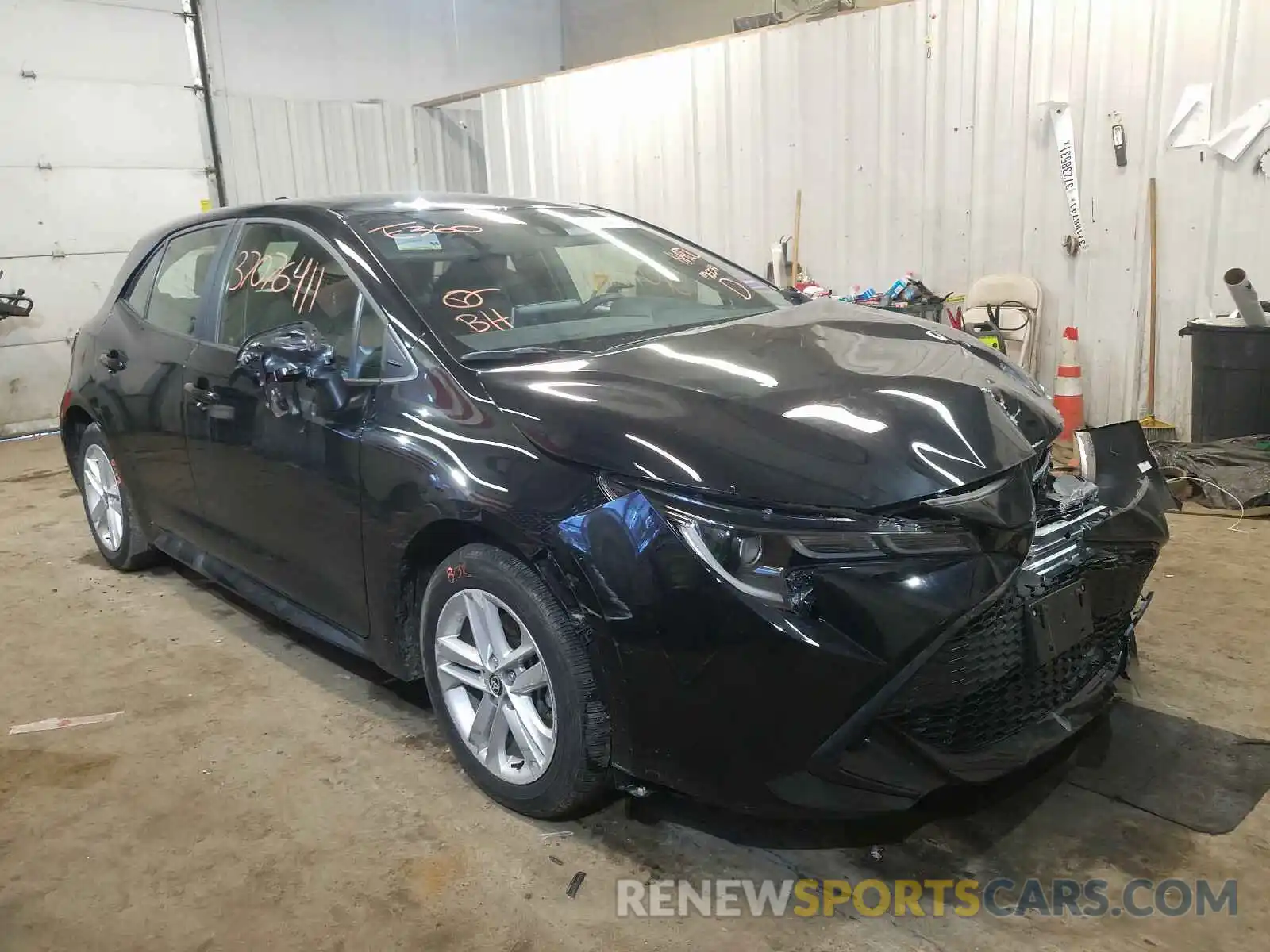 1 Photograph of a damaged car JTND4RBE6L3082513 TOYOTA COROLLA 2020