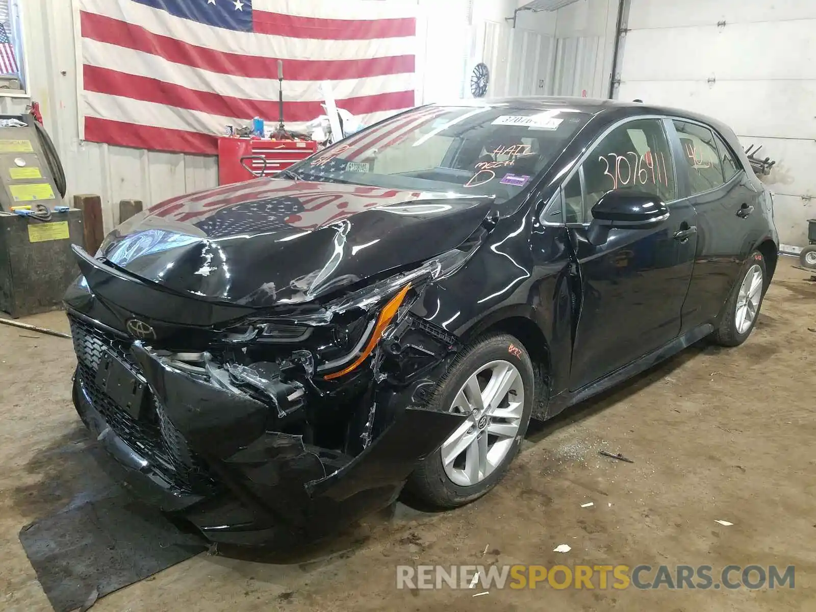 2 Photograph of a damaged car JTND4RBE6L3082513 TOYOTA COROLLA 2020