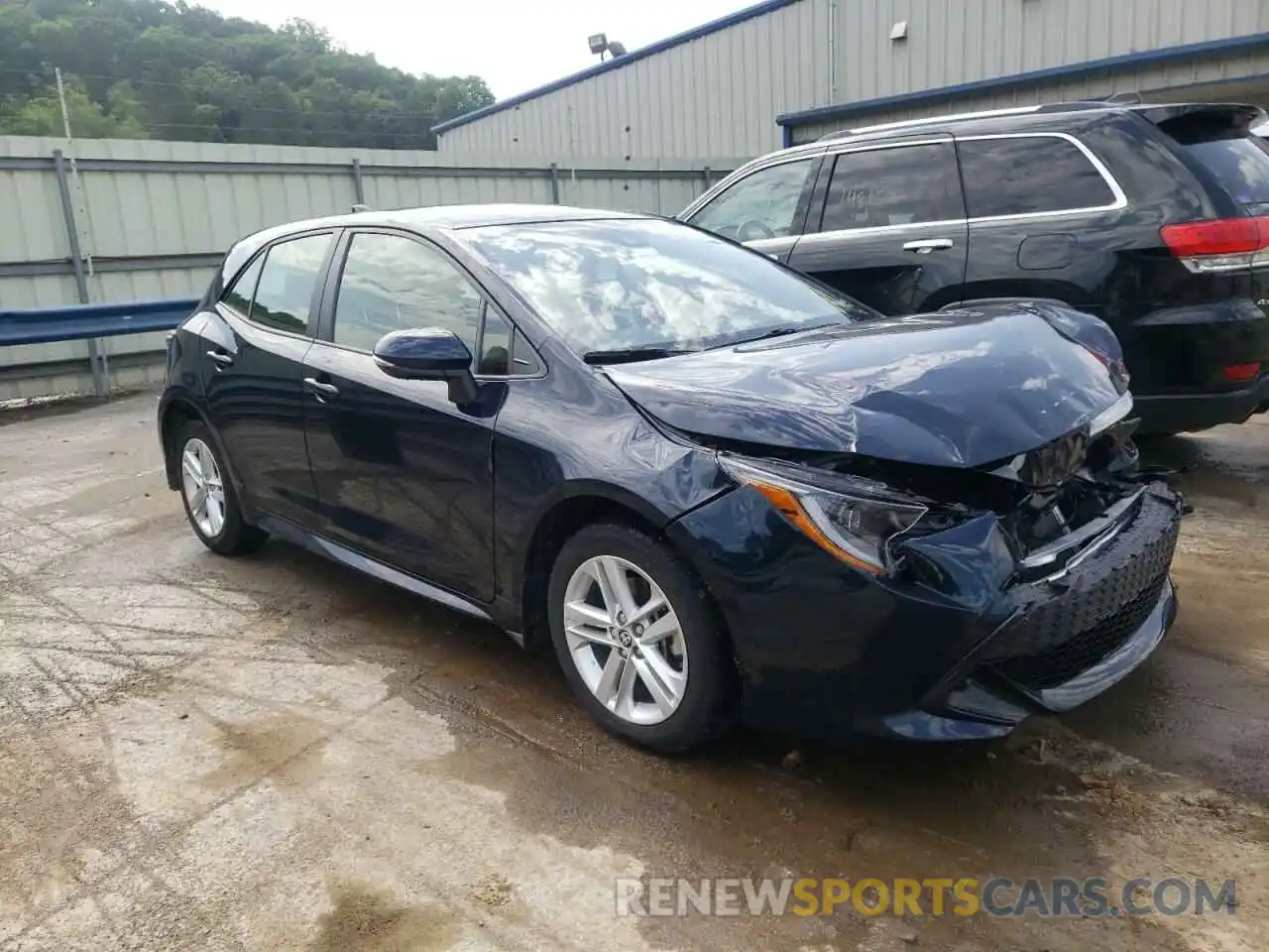 1 Photograph of a damaged car JTND4RBE6L3088280 TOYOTA COROLLA 2020