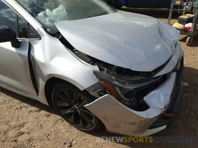 9 Photograph of a damaged car JTND4RBE6L3089168 TOYOTA COROLLA 2020