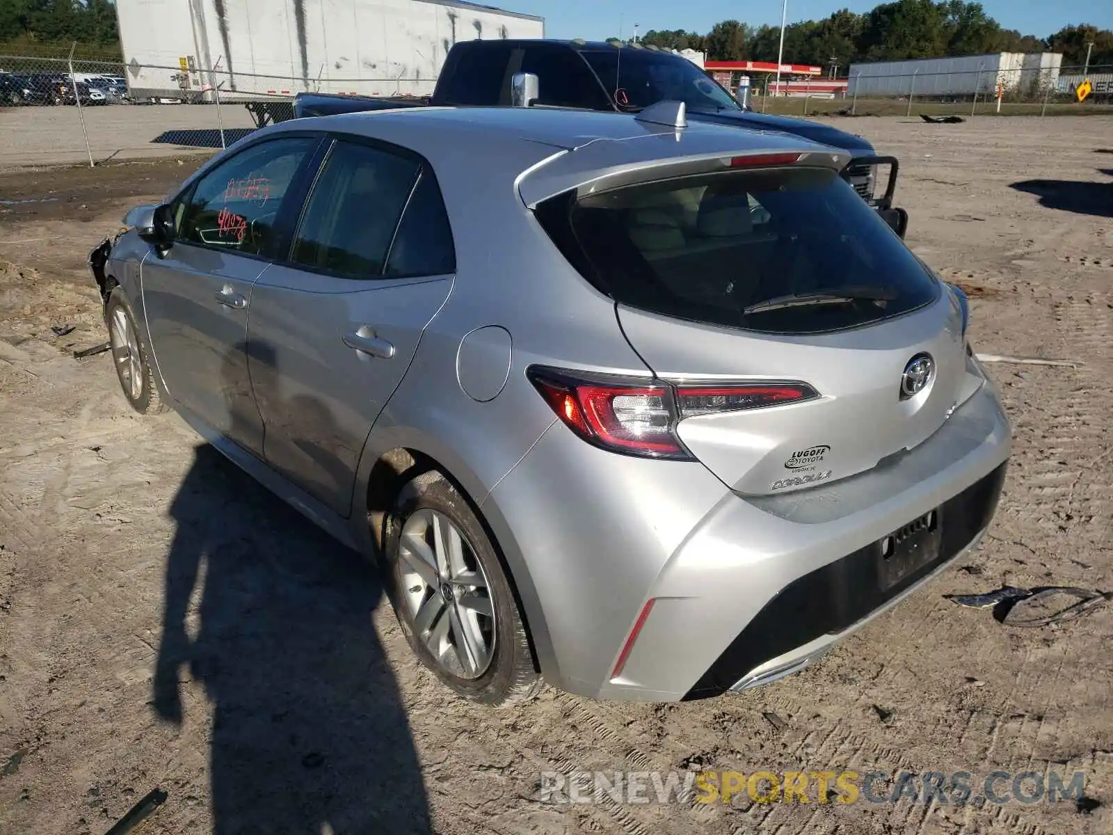 3 Photograph of a damaged car JTND4RBE6L3096248 TOYOTA COROLLA 2020