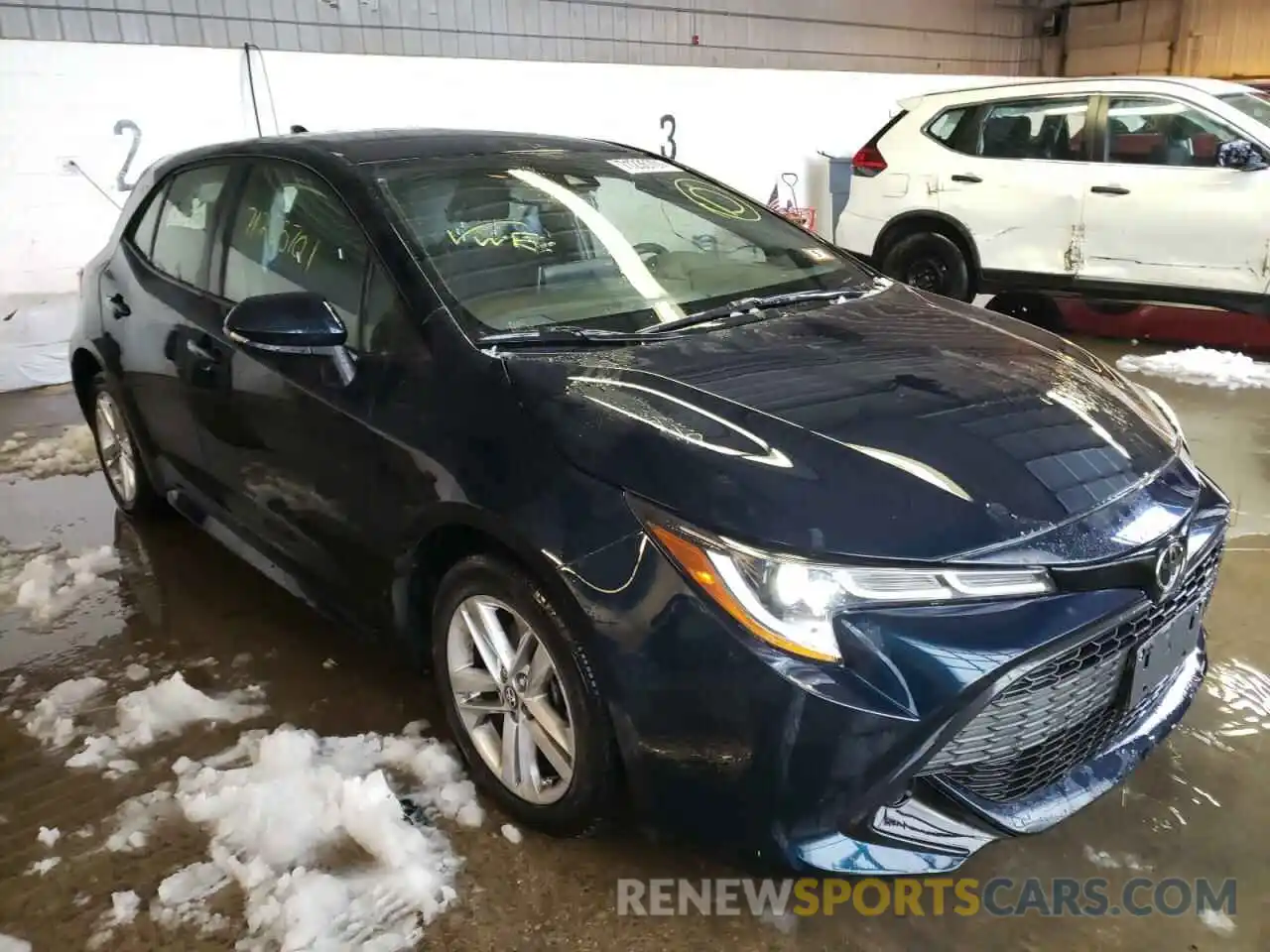 1 Photograph of a damaged car JTND4RBE6L3096959 TOYOTA COROLLA 2020