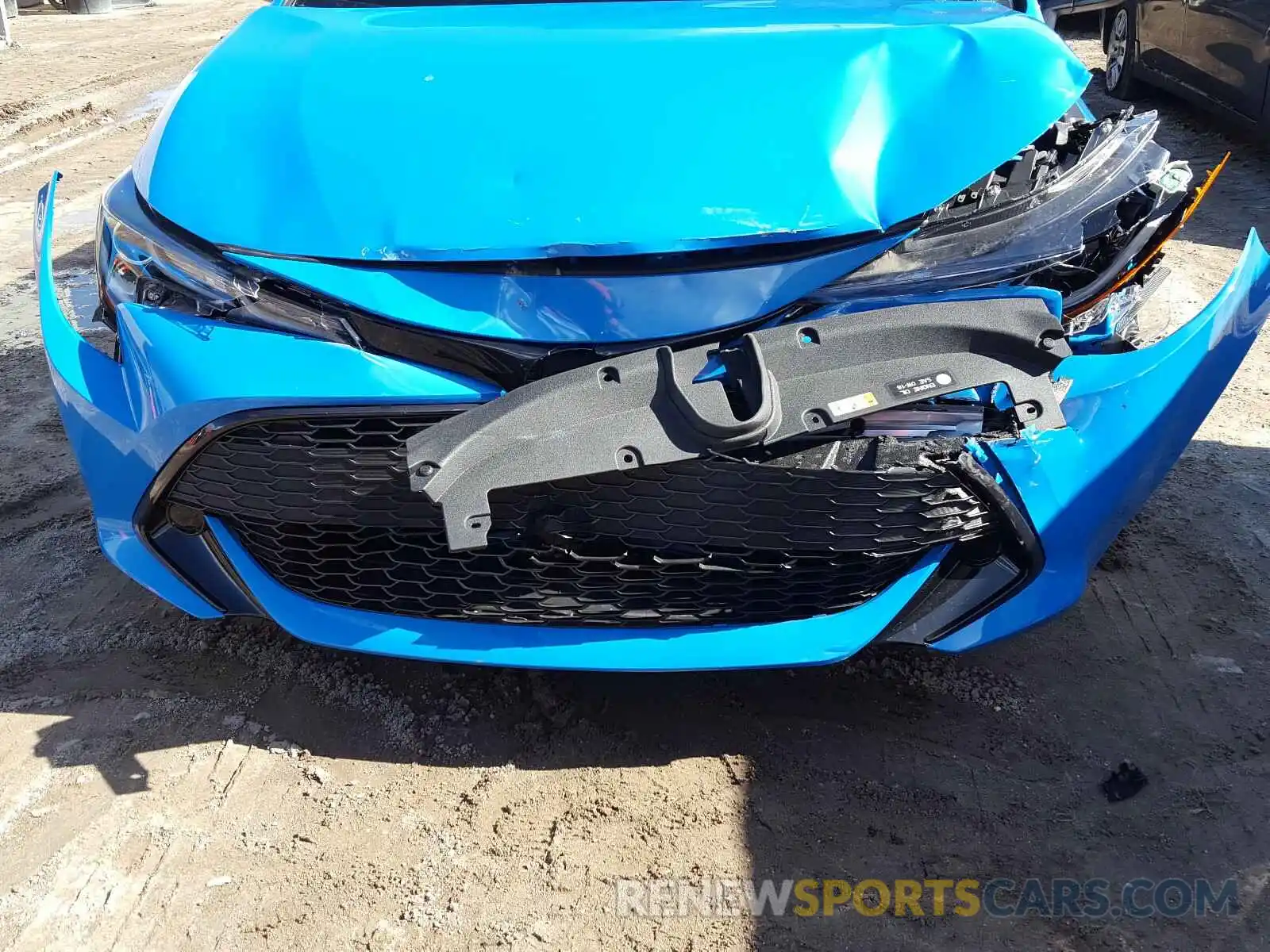 9 Photograph of a damaged car JTND4RBE7L3077269 TOYOTA COROLLA 2020