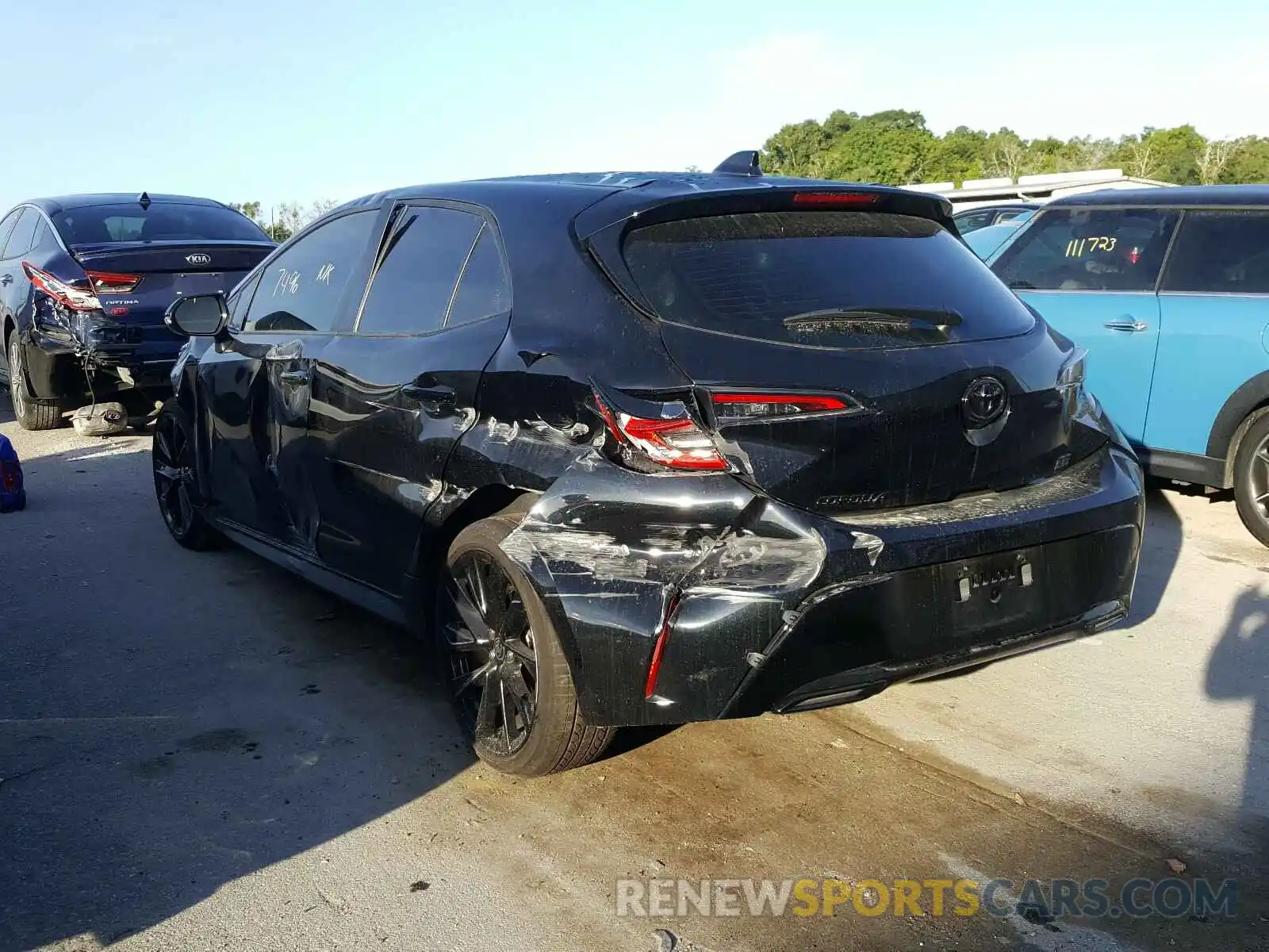 3 Photograph of a damaged car JTND4RBE7L3085789 TOYOTA COROLLA 2020