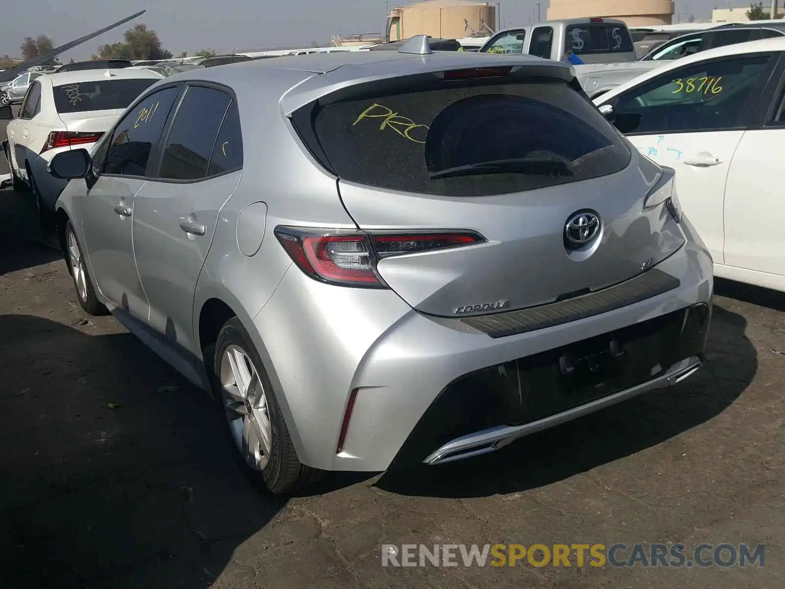 3 Photograph of a damaged car JTND4RBE8L3093013 TOYOTA COROLLA 2020