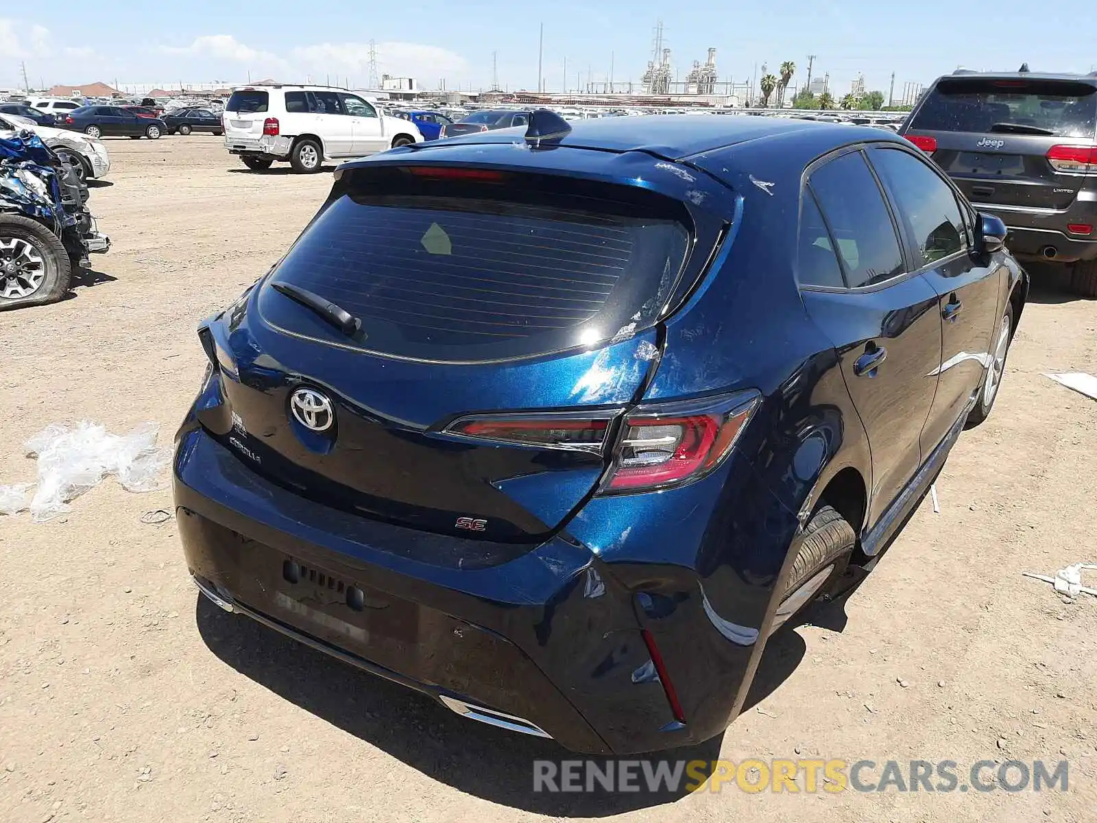 4 Photograph of a damaged car JTND4RBE8L3101188 TOYOTA COROLLA 2020