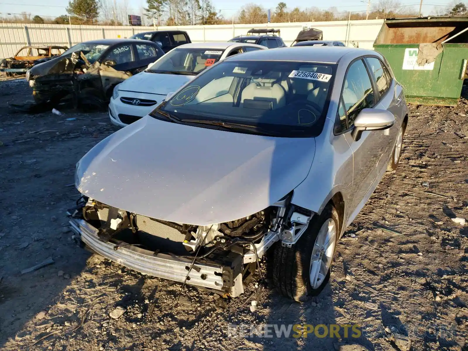 2 Photograph of a damaged car JTND4RBE8L3103717 TOYOTA COROLLA 2020