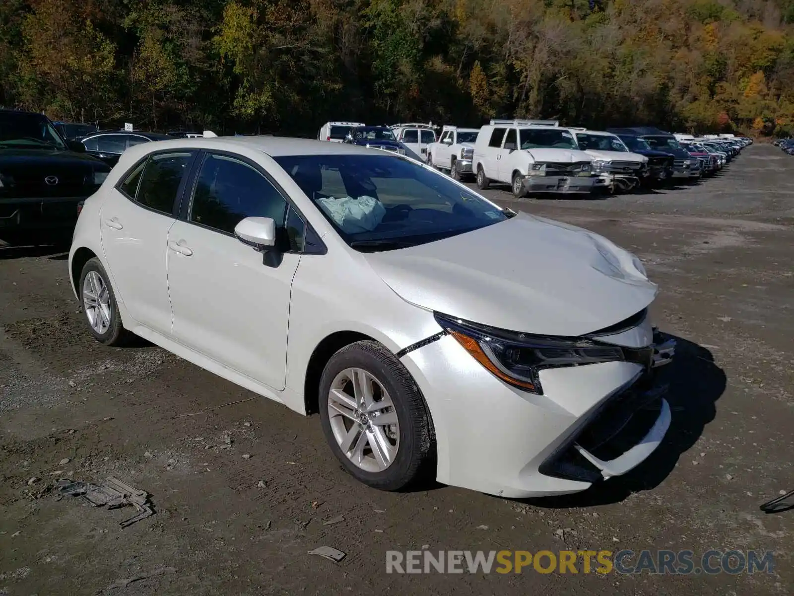 1 Photograph of a damaged car JTND4RBE9L3089309 TOYOTA COROLLA 2020