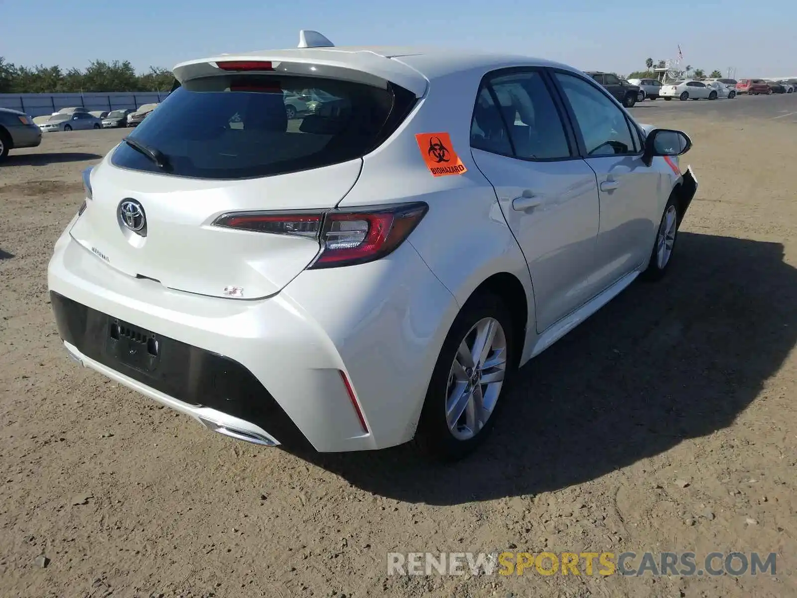 4 Photograph of a damaged car JTND4RBE9L3090623 TOYOTA COROLLA 2020