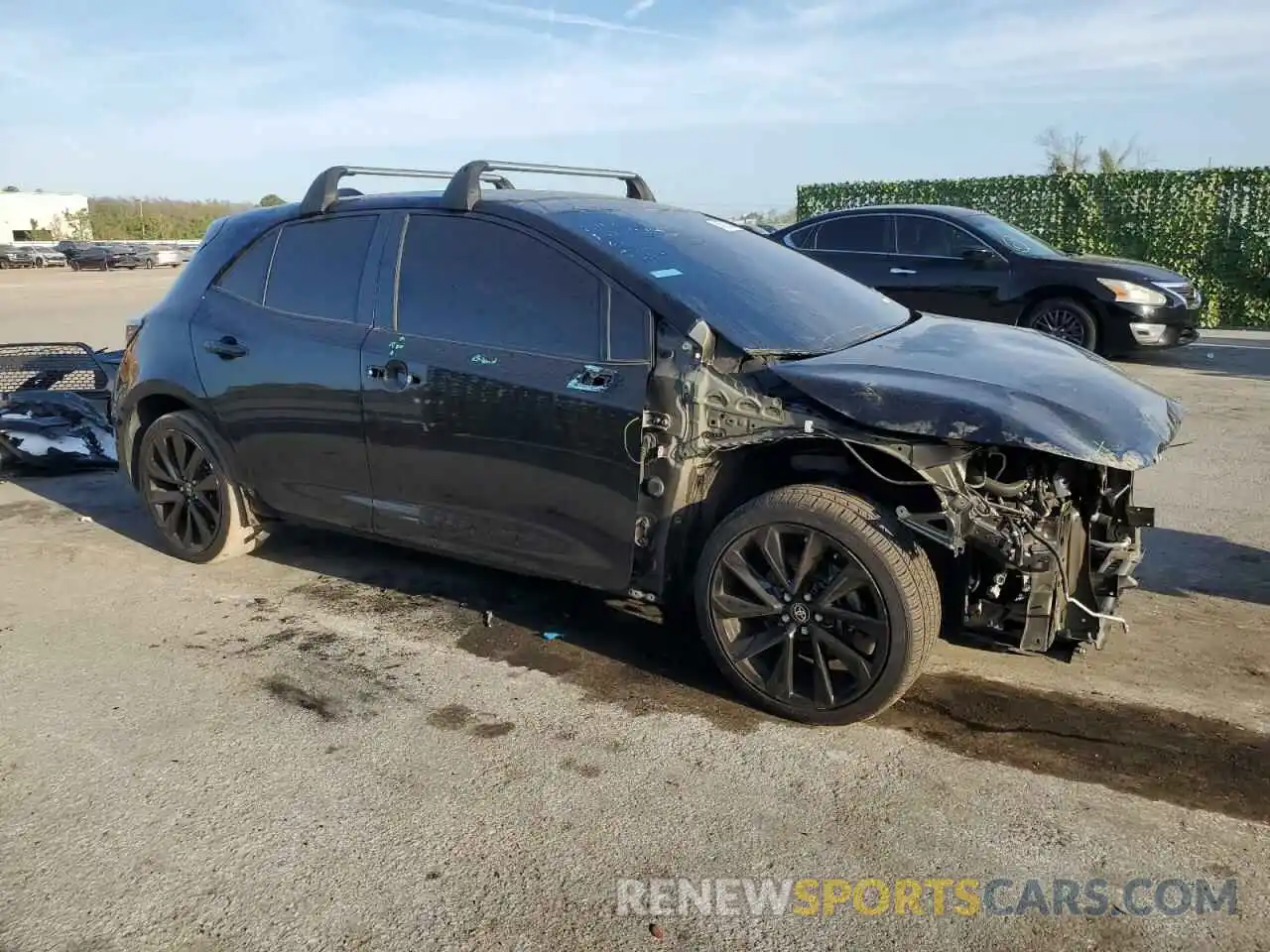 4 Photograph of a damaged car JTND4RBE9L3101538 TOYOTA COROLLA 2020