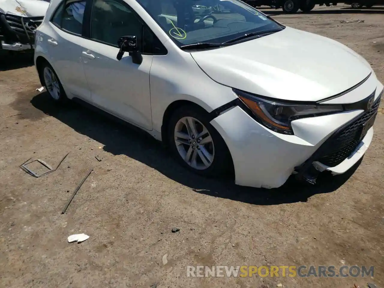 9 Photograph of a damaged car JTND4RBE9L3103063 TOYOTA COROLLA 2020