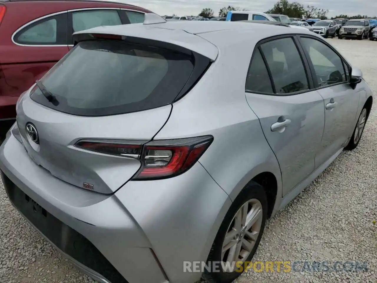 4 Photograph of a damaged car JTND4RBEXL3084118 TOYOTA COROLLA 2020