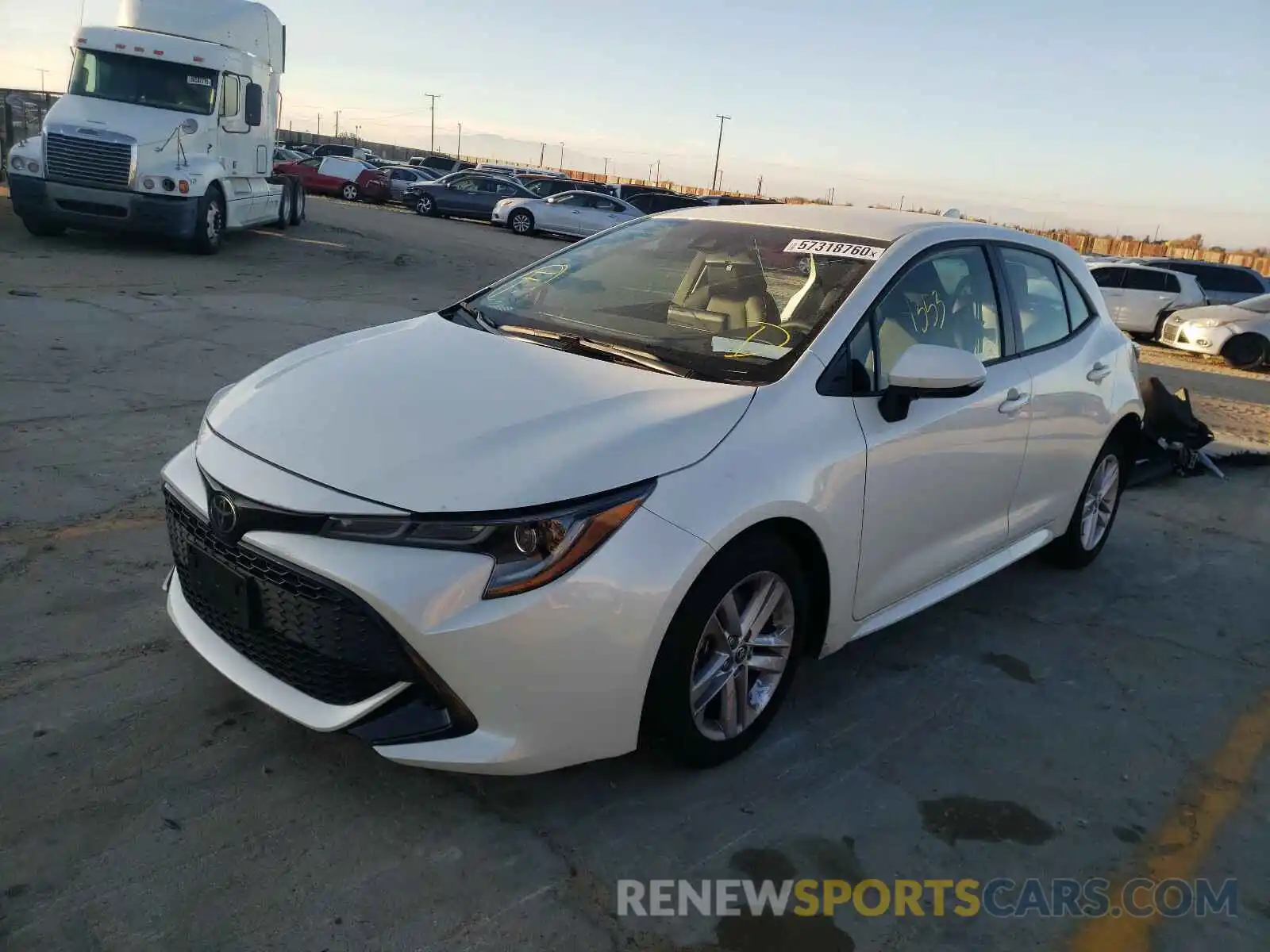 2 Photograph of a damaged car JTND4RBEXL3091411 TOYOTA COROLLA 2020