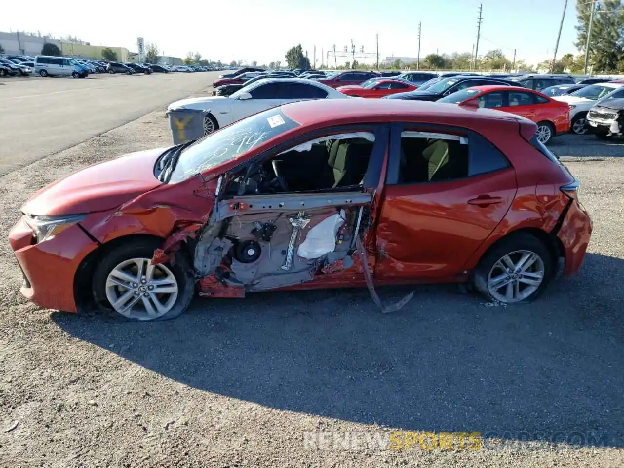 9 Photograph of a damaged car JTND4RBEXL3093594 TOYOTA COROLLA 2020