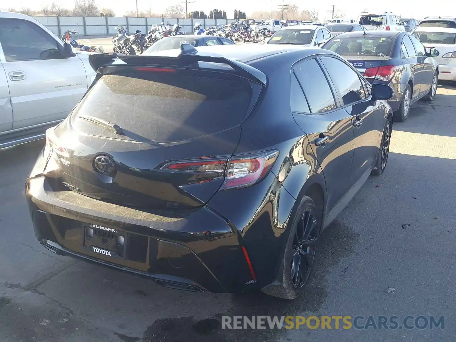 4 Photograph of a damaged car JTND4RBEXL3102553 TOYOTA COROLLA 2020