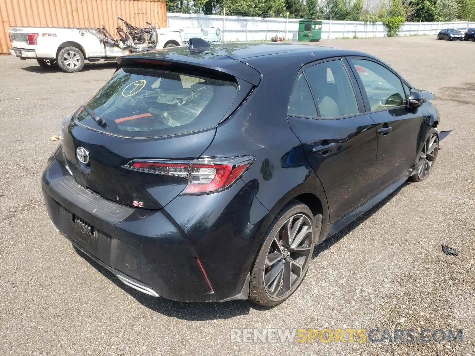 4 Photograph of a damaged car JTNK4RBE2L3087831 TOYOTA COROLLA 2020