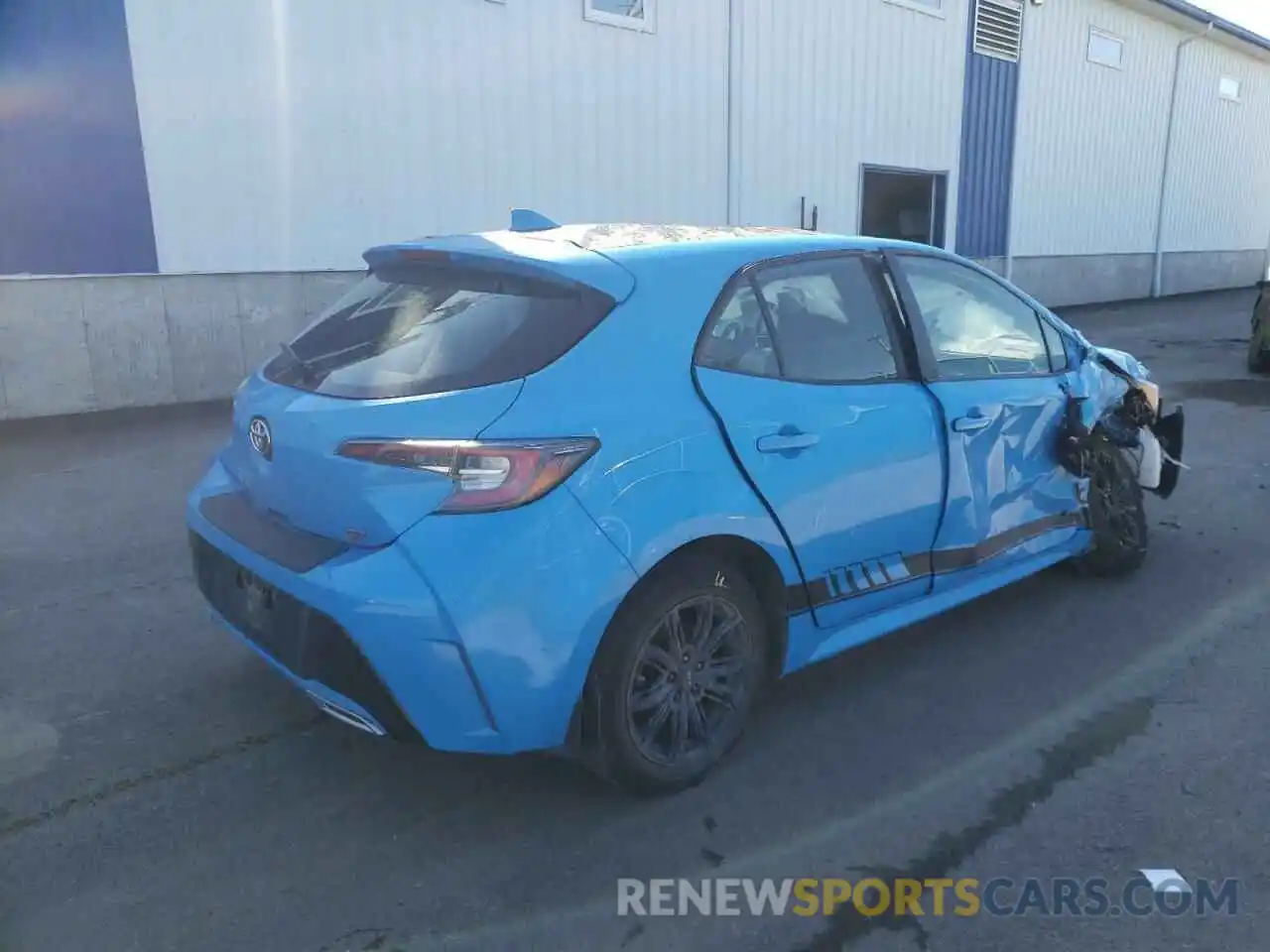 4 Photograph of a damaged car JTNK4RBE5L3075642 TOYOTA COROLLA 2020