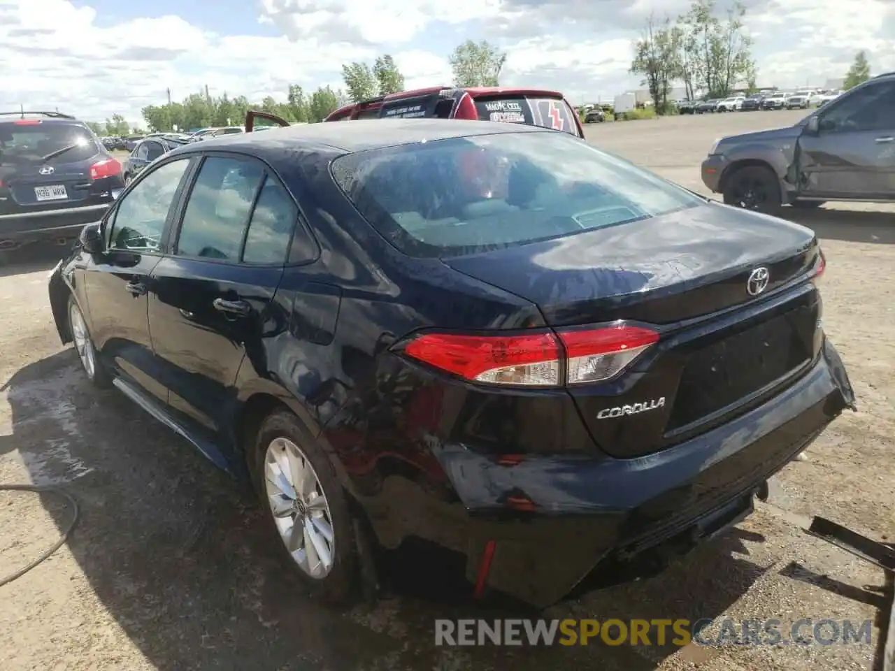 3 Photograph of a damaged car 5YFBPMBE0MP156751 TOYOTA COROLLA 2021