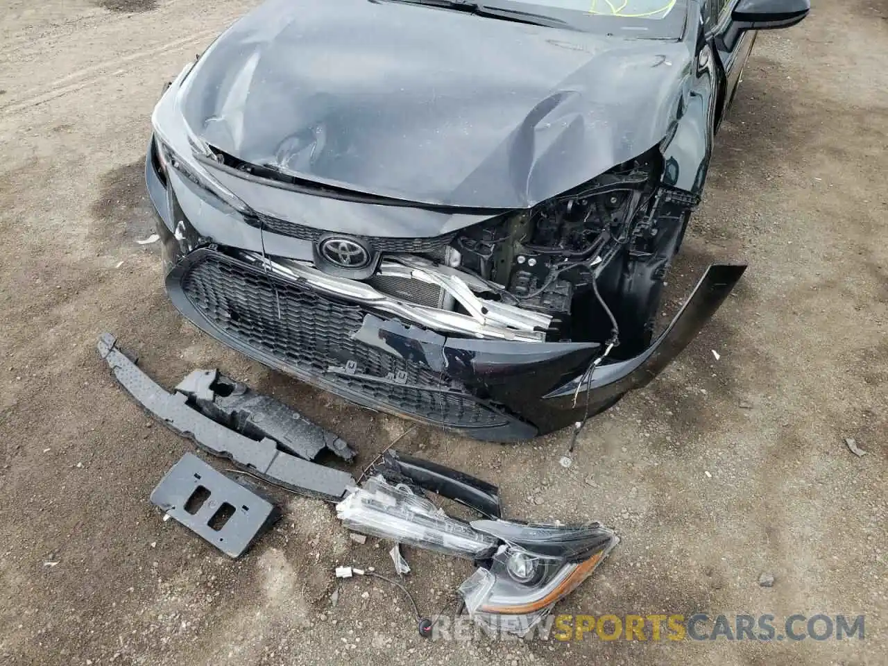 9 Photograph of a damaged car 5YFBPMBE4MP267531 TOYOTA COROLLA 2021