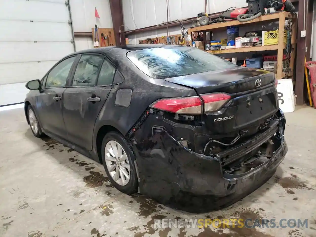 3 Photograph of a damaged car 5YFBPMBE7MP215620 TOYOTA COROLLA 2021