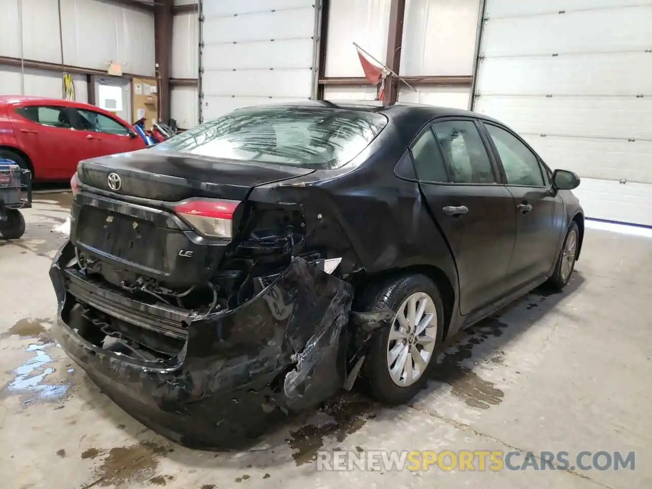 4 Photograph of a damaged car 5YFBPMBE7MP215620 TOYOTA COROLLA 2021