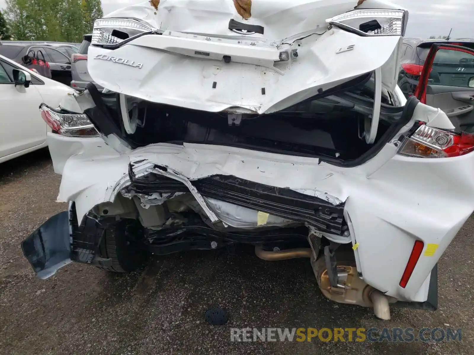 9 Photograph of a damaged car 5YFBPMBE7MP227959 TOYOTA COROLLA 2021