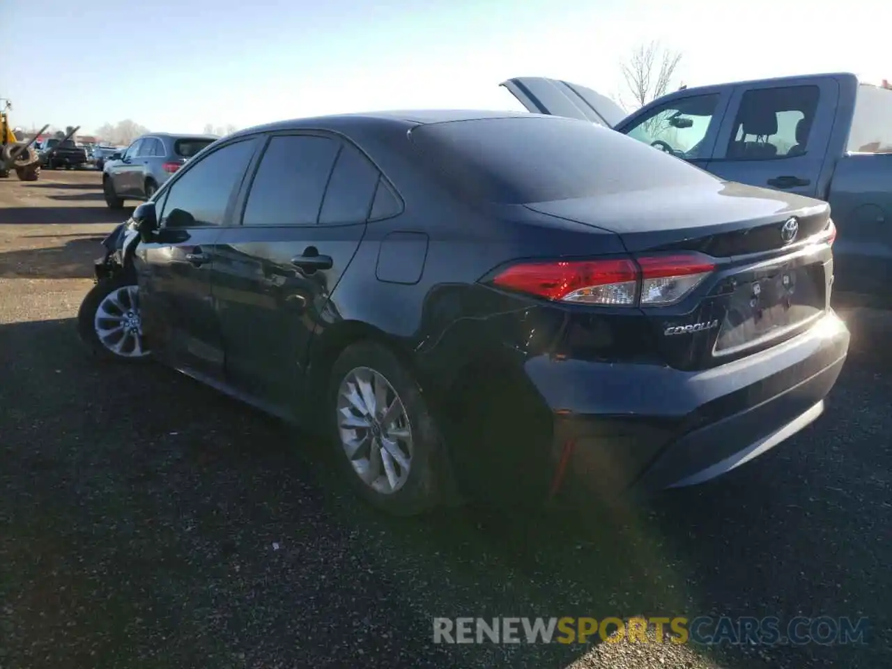 3 Photograph of a damaged car 5YFBPMBE7MP247712 TOYOTA COROLLA 2021