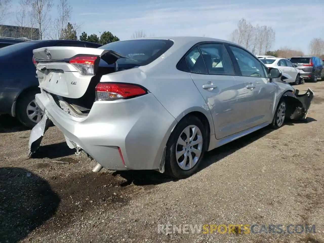 4 Photograph of a damaged car 5YFBPMBE8MP231535 TOYOTA COROLLA 2021