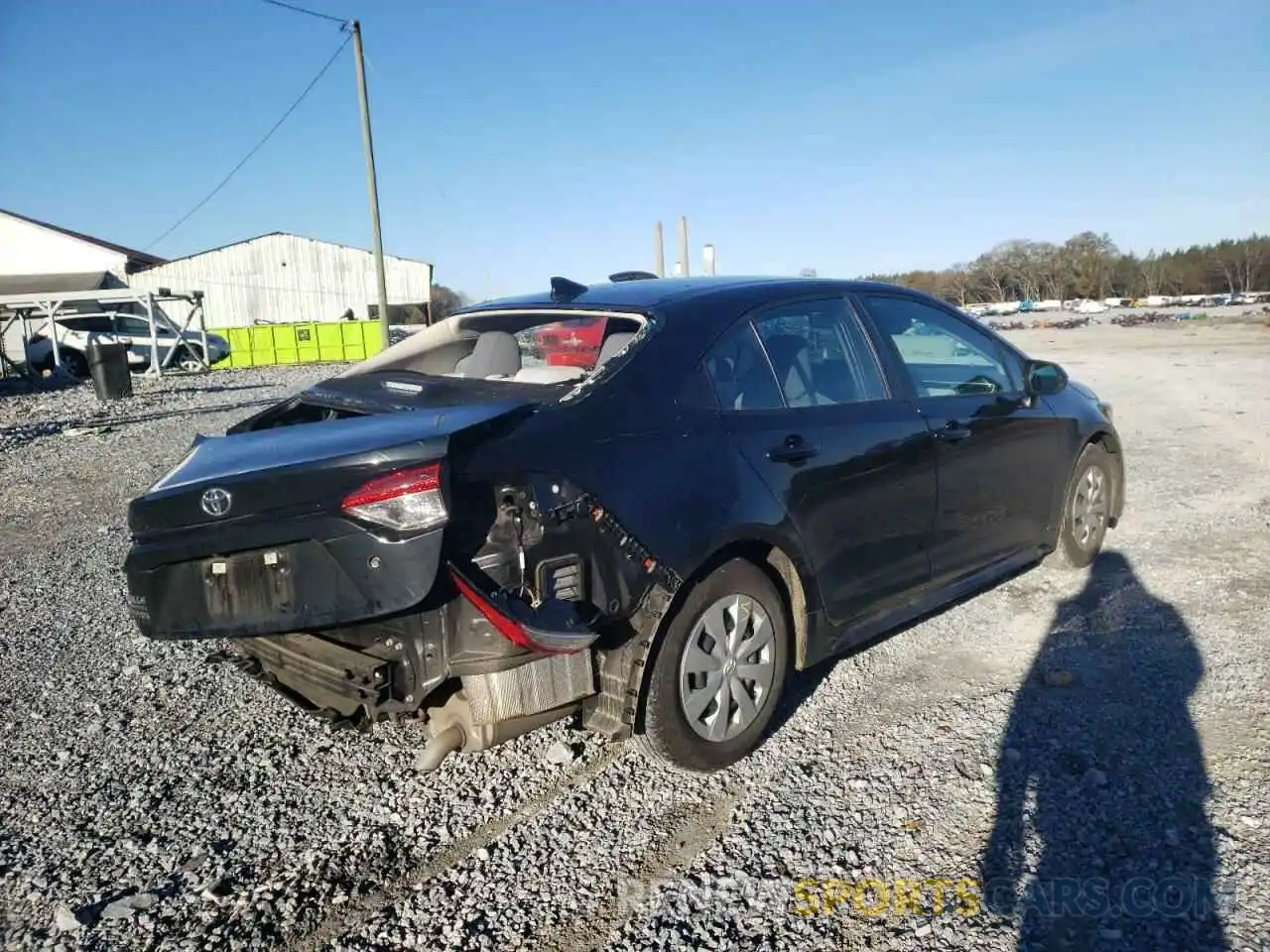 4 Photograph of a damaged car 5YFDPMAE1MP170894 TOYOTA COROLLA 2021