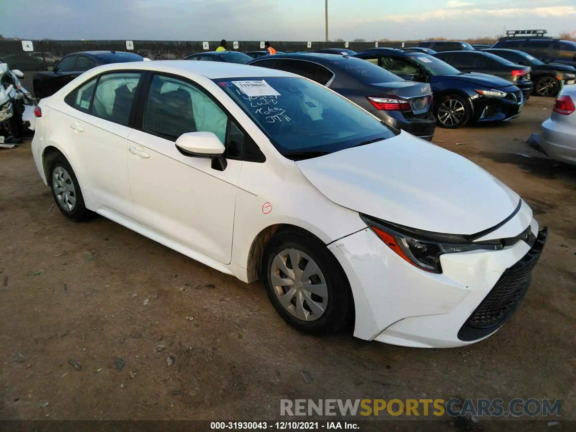 1 Photograph of a damaged car 5YFDPMAE5MP154424 TOYOTA COROLLA 2021