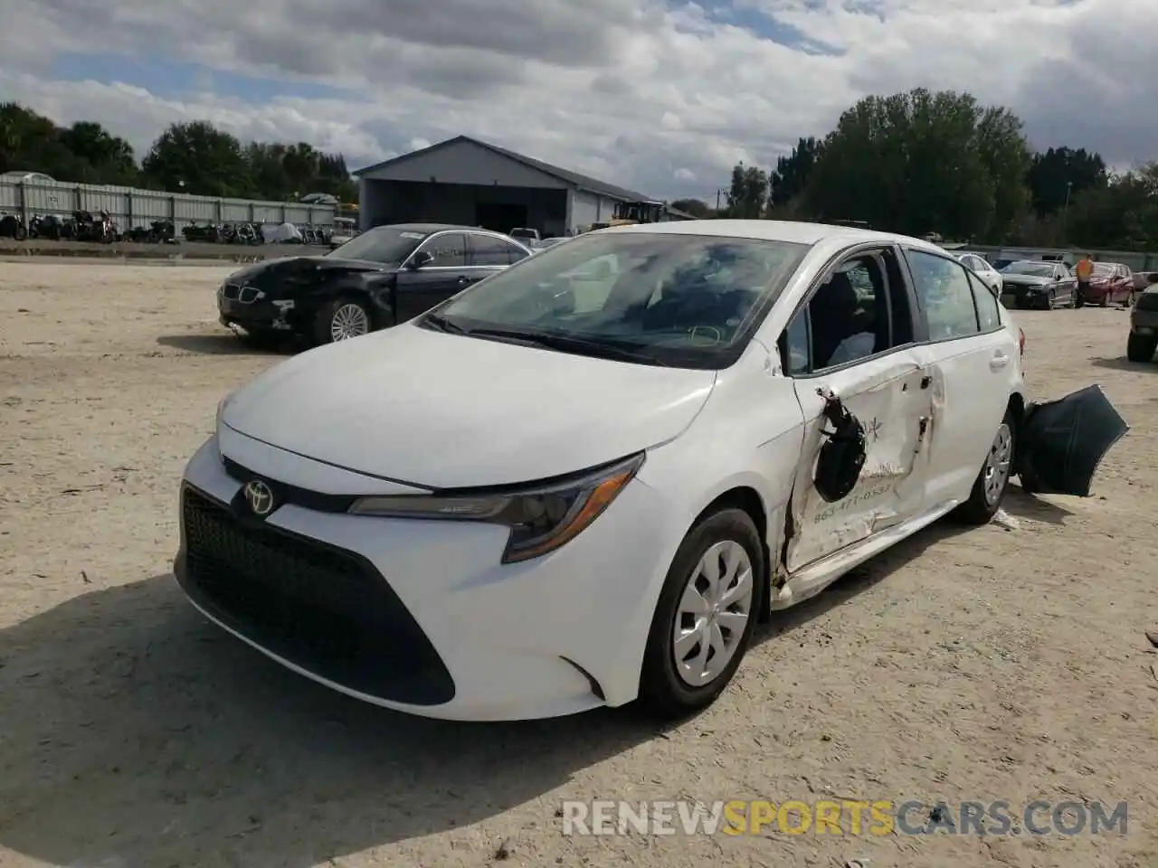 2 Photograph of a damaged car 5YFDPMAE5MP166217 TOYOTA COROLLA 2021