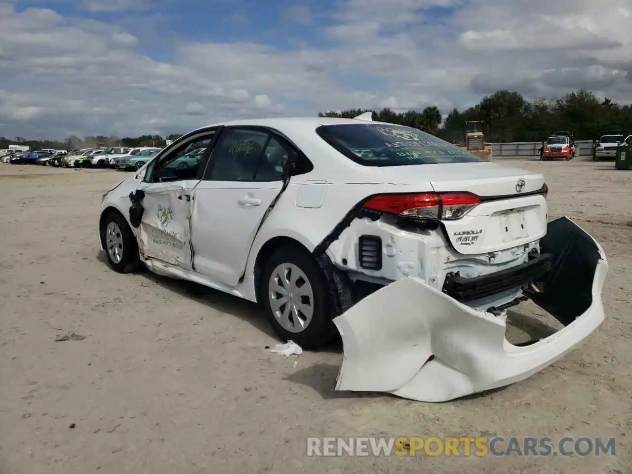 3 Photograph of a damaged car 5YFDPMAE5MP166217 TOYOTA COROLLA 2021