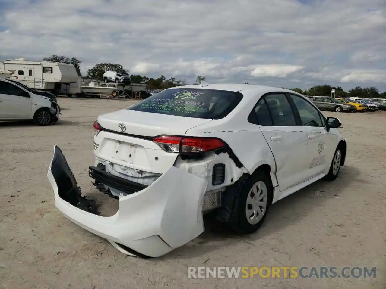 4 Photograph of a damaged car 5YFDPMAE5MP166217 TOYOTA COROLLA 2021