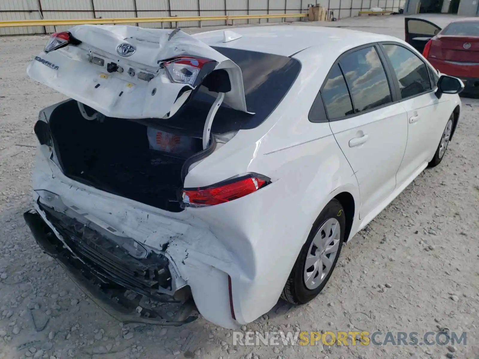 4 Photograph of a damaged car 5YFDPMAE5MP199461 TOYOTA COROLLA 2021