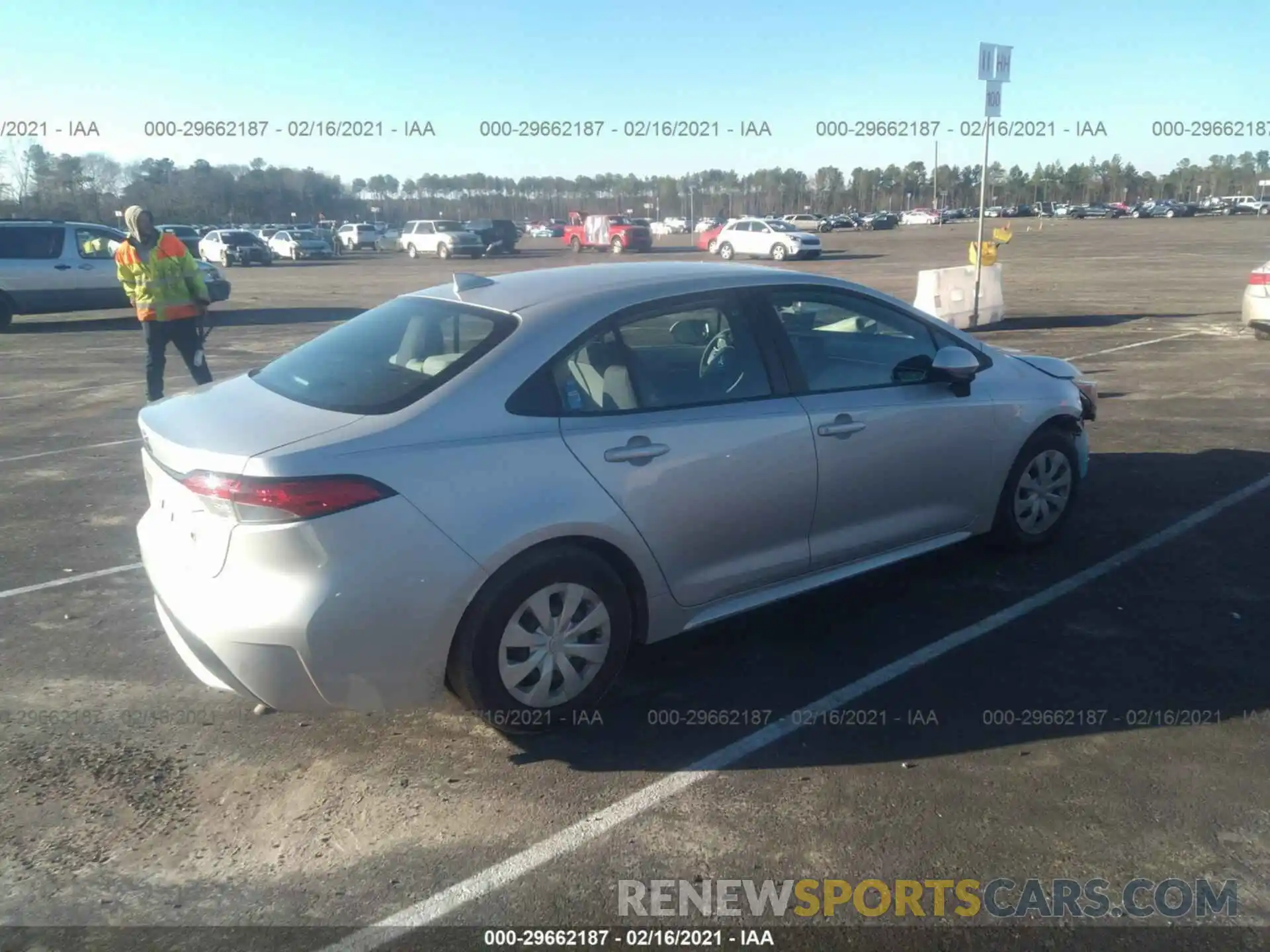 4 Photograph of a damaged car 5YFDPMAE6MP162452 TOYOTA COROLLA 2021