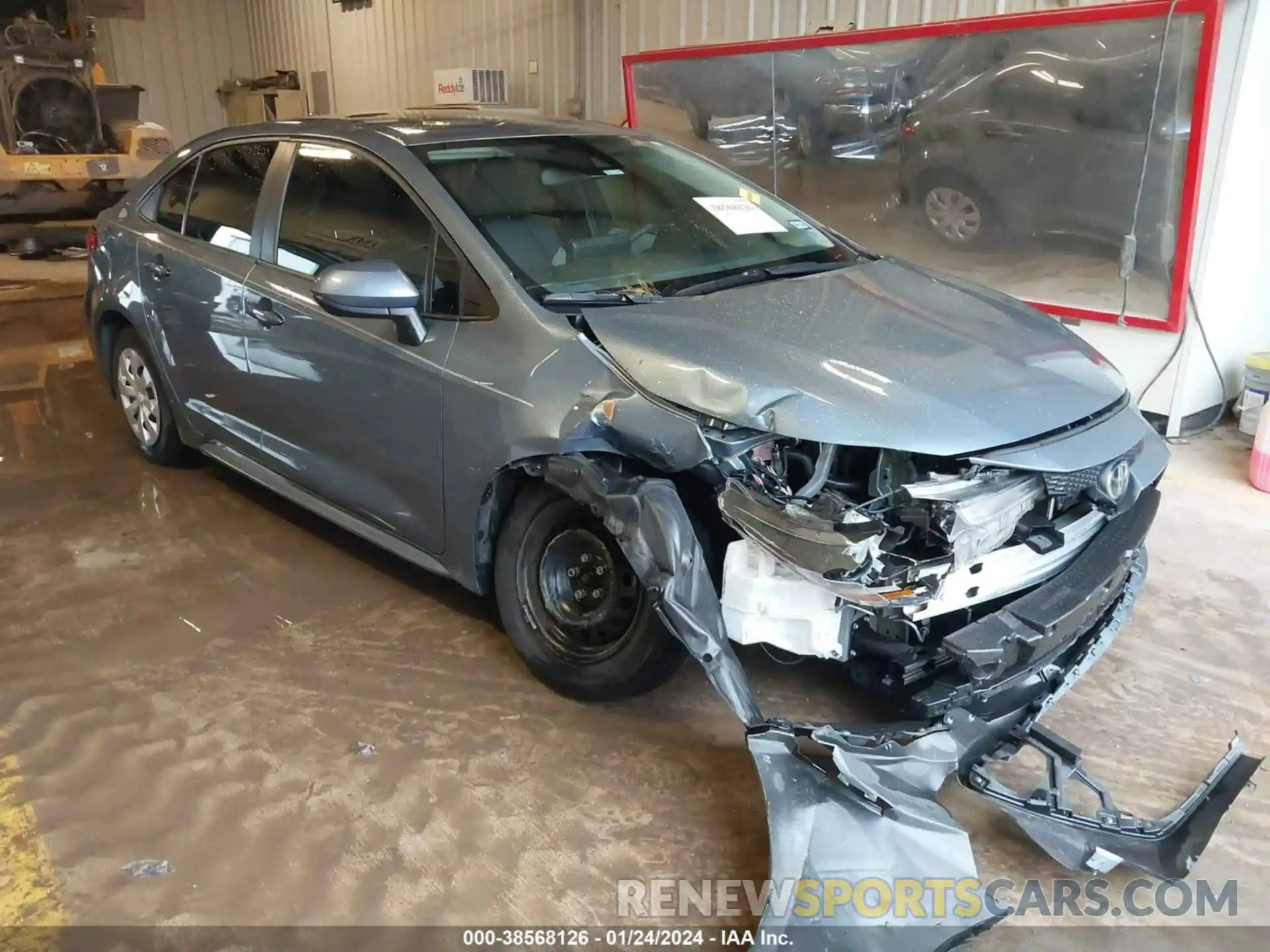 1 Photograph of a damaged car 5YFDPMAE6MP173208 TOYOTA COROLLA 2021