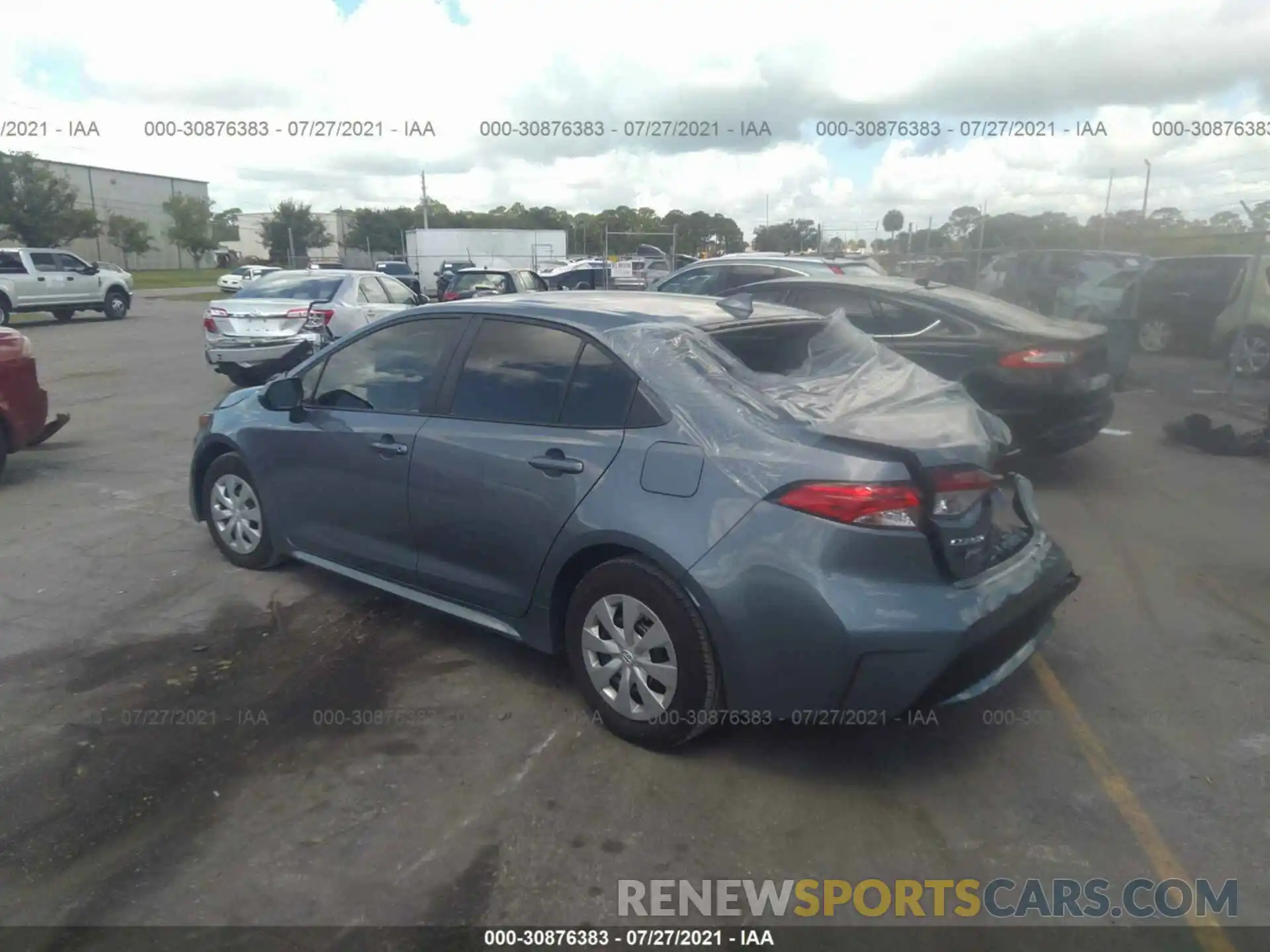 3 Photograph of a damaged car 5YFDPMAE6MP194723 TOYOTA COROLLA 2021