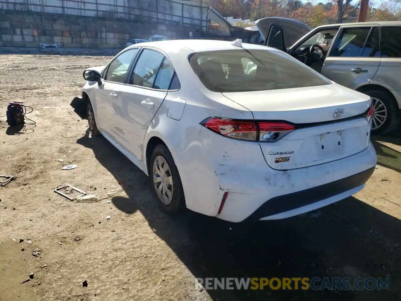 3 Photograph of a damaged car 5YFDPMAE7MP170818 TOYOTA COROLLA 2021