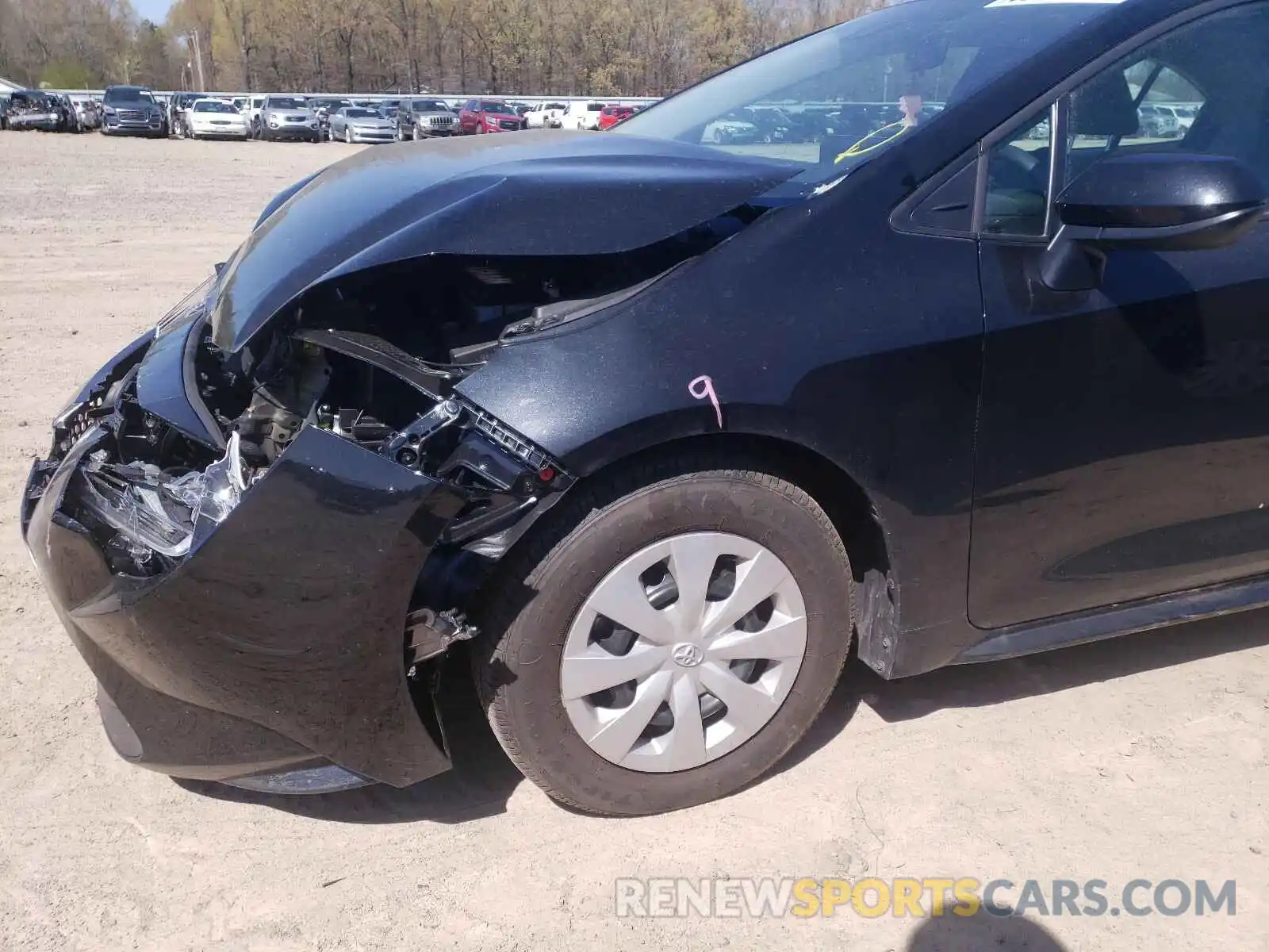 9 Photograph of a damaged car 5YFDPMAE8MP202207 TOYOTA COROLLA 2021