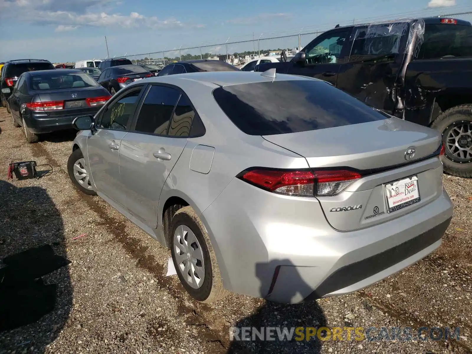 3 Photograph of a damaged car 5YFDPMAE8MP203308 TOYOTA COROLLA 2021