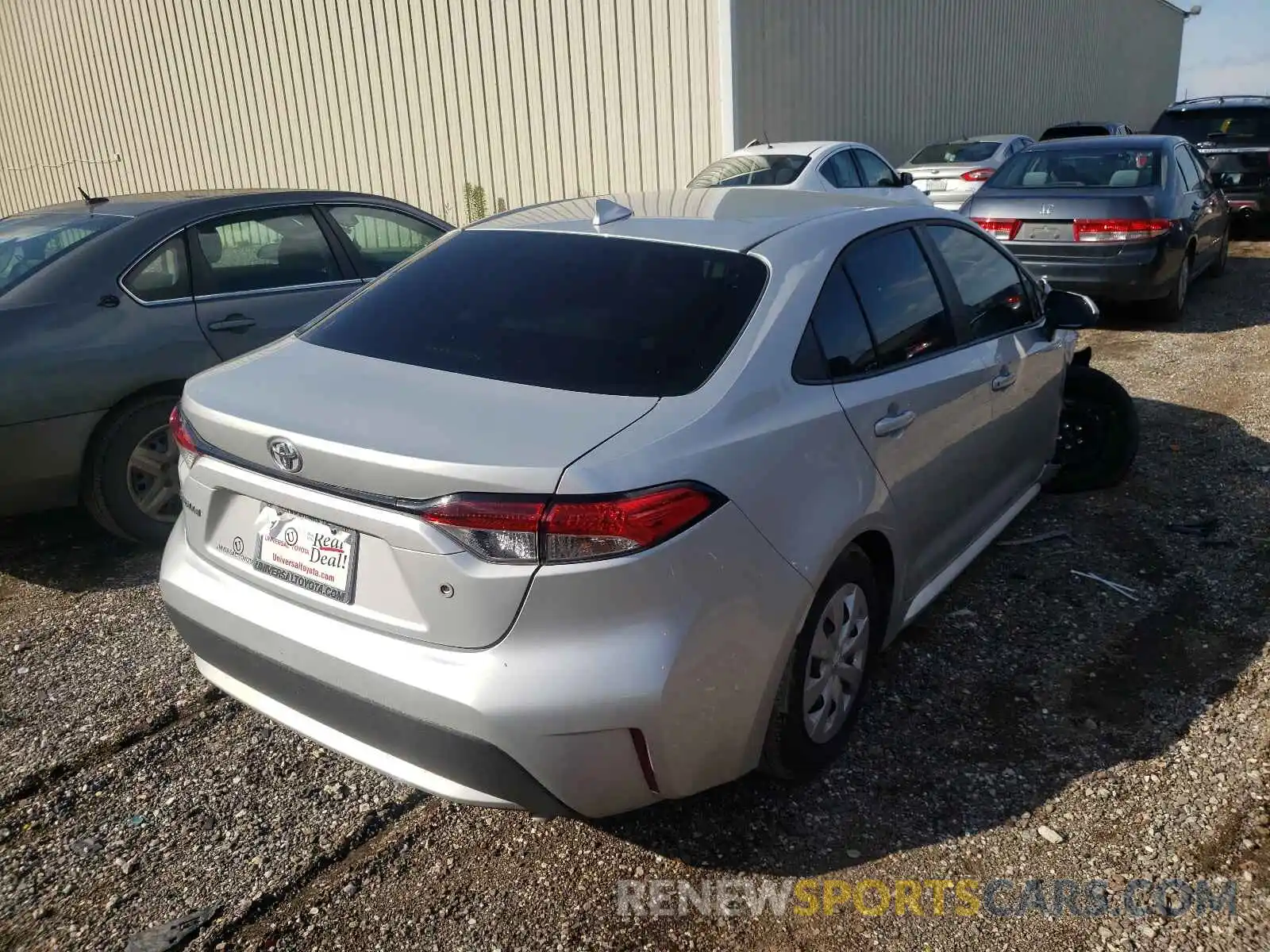 4 Photograph of a damaged car 5YFDPMAE8MP203308 TOYOTA COROLLA 2021