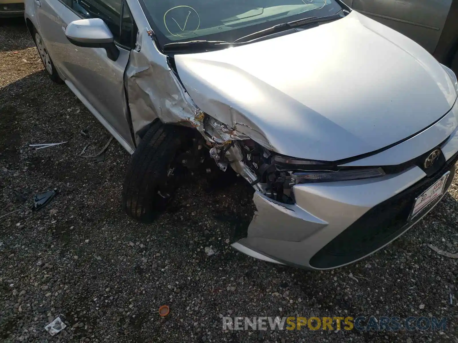 9 Photograph of a damaged car 5YFDPMAE8MP203308 TOYOTA COROLLA 2021